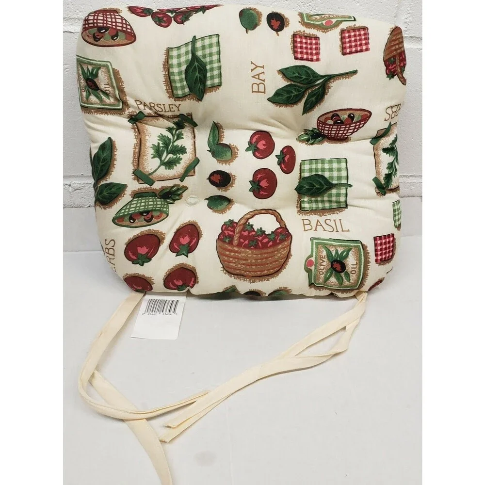 SET OF 2 SAME THICK REVERSIBLE CHAIR CUSHION PADS with ties, TOMATOES BASIL, B&D